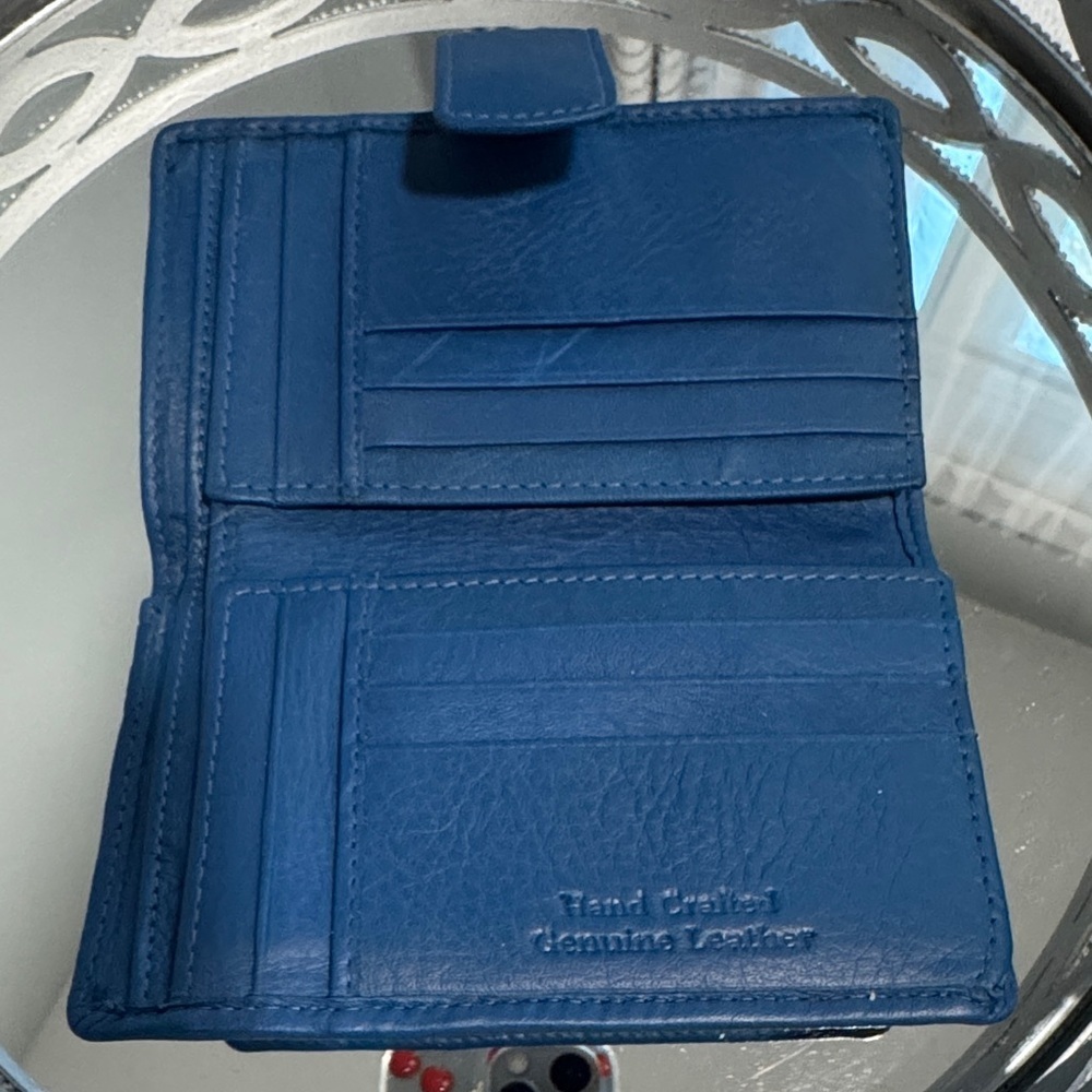 Stanley Classic Blue Wallet - Picture 7 of 13